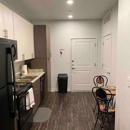 شقة فينيكس  في Phx Studio Living المظهر الخارجي الصورة